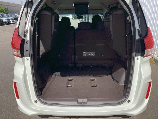 フリード Ｇ・ホンダセンシング　ナビ装着用スペシャルパッケージ＋ＥＴＣ車載器（ナビ連動）２列目ベンチシート（７人乗り）　Ｆセグ　ｉストップ　Ｗエアバッグ　パワーウィンドウ　アクティブクルーズコントロール　スマートキ　整備点検記録簿（45枚目）