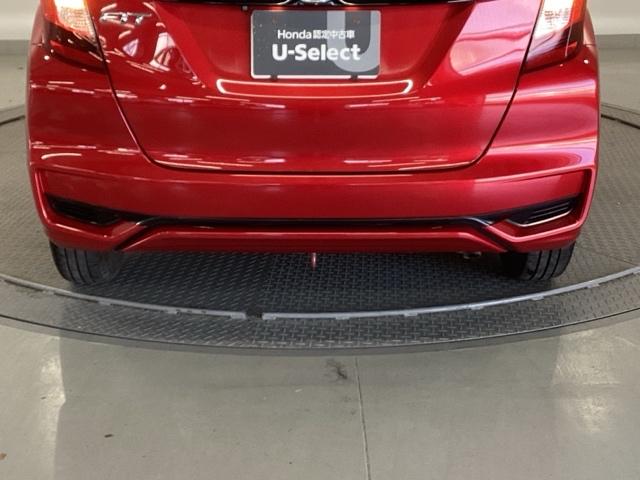 フィット １３Ｇ・Ｆ　純正ナビ　フルセグ　リアカメラ　リヤカメラ　ＬＥＤヘッド　地デジ　イモビライザー　助手席エアバック　キーレス　ＡＡＣ　パワーウィンドー　スマートキ－　パワステ　ＵＳＢ　運転席エアバッグ　ＤＶＤ　ＡＢＳ（32枚目）