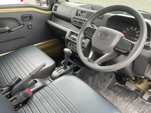 ハイゼットトラック ハイルーフ スマートアシスト/4WD/エアコン/パワステ/パワーウインドウ/電動格納ミラー/オーバーヘッドコンソール/プッシュスタート/スマートキー/(8枚目)
