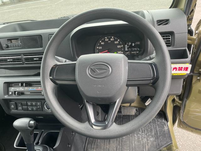 ハイゼットトラック ハイルーフ スマートアシスト/4WD/エアコン/パワステ/パワーウインドウ/電動格納ミラー/オーバーヘッドコンソール/プッシュスタート/スマートキー/(12枚目)