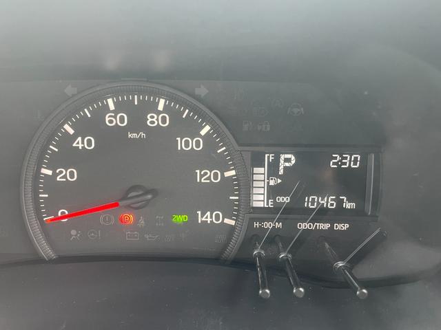 ハイゼットトラック ハイルーフ スマートアシスト/4WD/エアコン/パワステ/パワーウインドウ/電動格納ミラー/オーバーヘッドコンソール/プッシュスタート/スマートキー/(13枚目)