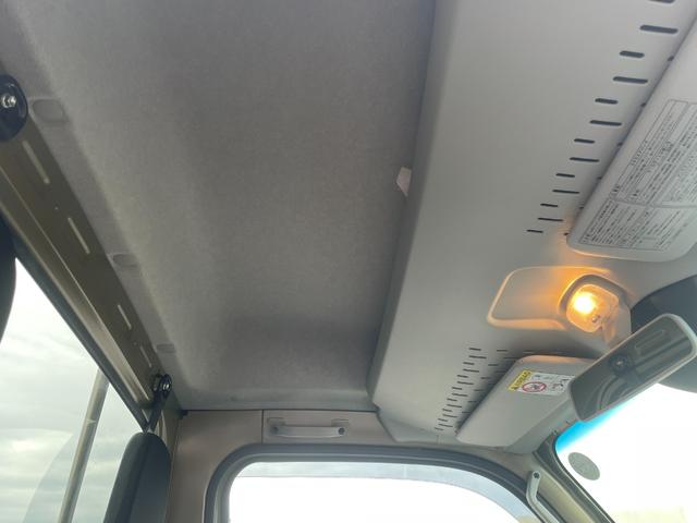 ハイゼットトラック ハイルーフ スマートアシスト/4WD/エアコン/パワステ/パワーウインドウ/電動格納ミラー/オーバーヘッドコンソール/プッシュスタート/スマートキー/(23枚目)