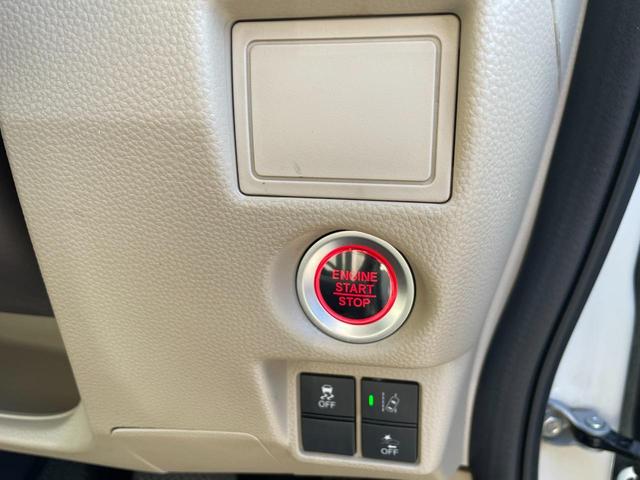 Ｎ－ＢＯＸ Ｇホンダセンシング　純正ナビ（ＶＸＭ－１６５ＶＦｉ）／バックカメラ／フルセグＴＶ／バックカメラ／Ｂｌｕｅｔｏｏｔｈ／ＣＤ／ＣＤ録音／ＤＶＤ／ＬＥＤライト／クルーズコントロール／（24枚目）