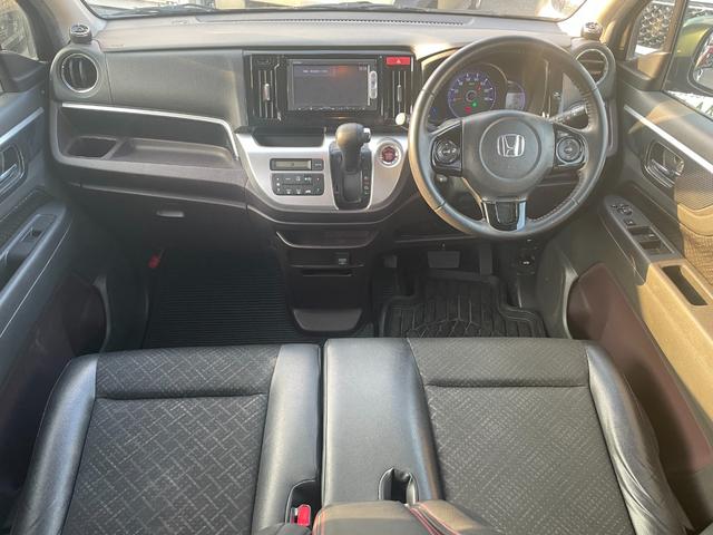 Ｎ－ＷＧＮカスタム Ｇ・Ａパッケージ　純正ナビ（ＶＸＭ－１５５ＶＳｉ）／ハーフレザーシート／衝突被害軽減ブレーキ／前後ドライブレコーダー／バックカメラ／ＨＩＤライト／Ｂｌｕｅｔｏｏｔｈ／ワンセグＴＶ／ＤＶＤ／ＣＤ／ＥＴＣ／アルミ／（10枚目）