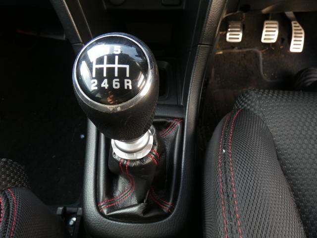 �U���}�j���A��