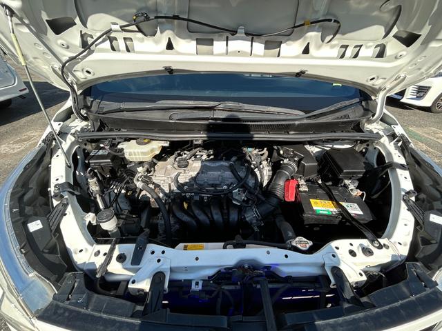 ヴォクシー ZS 煌 全国一年保証・純正ナビ・フルセグTV・フリップダウンモニター・両側電動スライドドア・社外足回り・スマートキー・電動格納ミラー(39枚目)