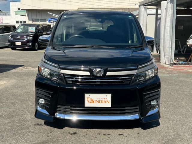 ヴォクシー ＺＳ　煌ＩＩ　全国一年保証・純正ナビ・フルセグＴＶ・フリップダウンモニター・両側電動スライドドア・スマートキー・電動格納ミラー・純正アルミホイール（3枚目）