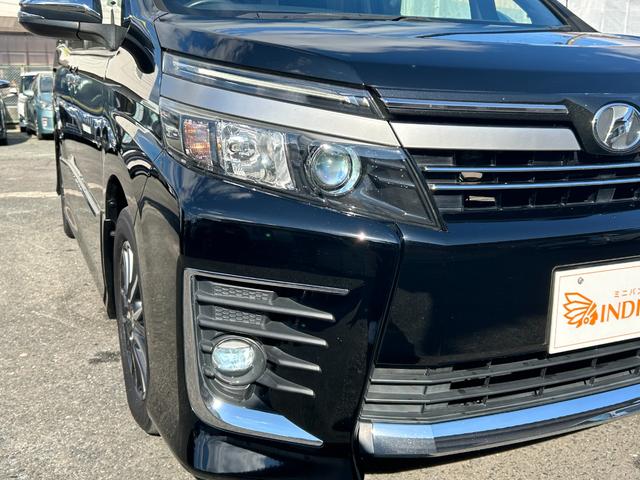ヴォクシー ＺＳ　煌ＩＩ　全国一年保証・純正ナビ・フルセグＴＶ・フリップダウンモニター・両側電動スライドドア・スマートキー・電動格納ミラー・純正アルミホイール（39枚目）