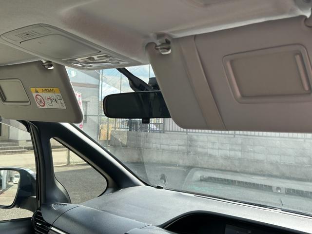 エスクァイア ハイブリッドＧｉ　全国一年保証・アルパイン９インチナビ・アルパインフリップダウンモニター・バックカメラ・フルセグＴＶ・両側パワースライド・クルーズコントロール・シートヒーター・スマートキー（32枚目）