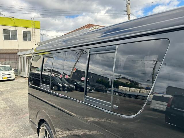 ハイエースワゴン GL 全国一年保証・社外ナビ・フルセグTV・バックカメラ・社外20インチアルミホイール・ETC・ウッドコンビハンドル(32枚目)