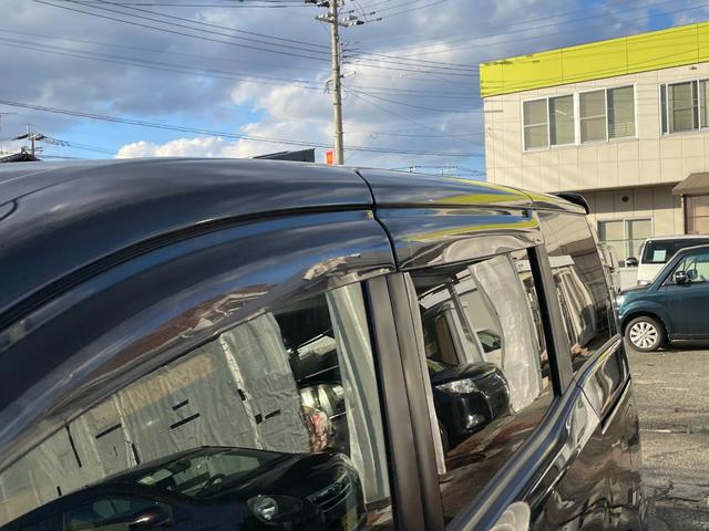 ヴォクシー ＺＳ　全国一年保証・社外ナビ・フルセグＴＶ・バックカメラ・社外フリップダウンモニター・両側パワースライド・純正アルミホイール・スマートキー・ＥＴＣ（40枚目）