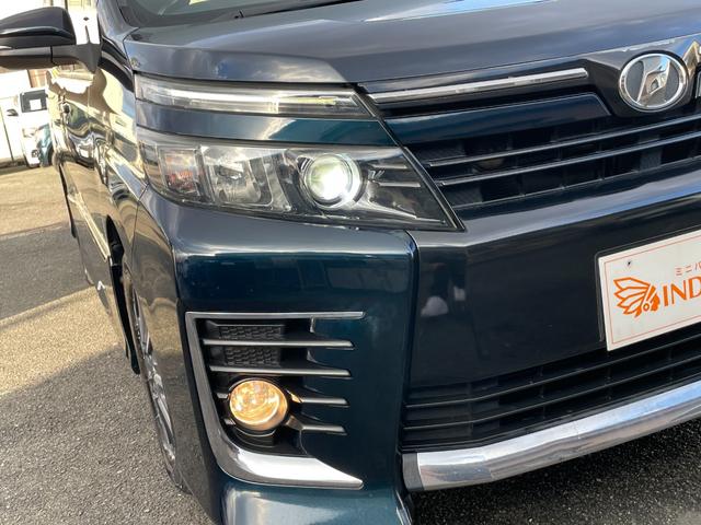 ヴォクシー ＺＳ　全国一年保証・社外ナビ・フルセグＴＶ・バックカメラ・社外フリップダウンモニター・両側パワースライド・純正アルミホイール・スマートキー・ＥＴＣ（41枚目）