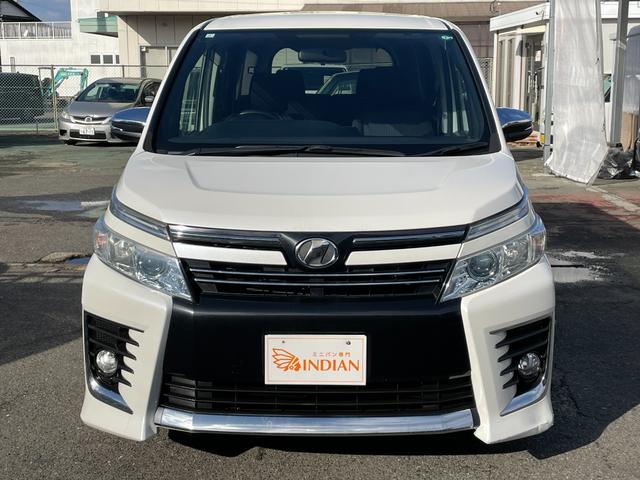 ヴォクシー ＺＳ　煌　全国一年保証・社外ナビ・フルセグＴＶ・両側パワースライド・スマートキー・ＥＴＣ・リアクーラー・純正アルミホイール（3枚目）