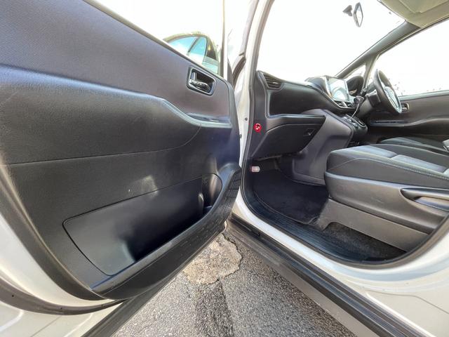 ヴォクシー ＺＳ　煌　全国一年保証・社外ナビ・フルセグＴＶ・両側パワースライド・スマートキー・ＥＴＣ・リアクーラー・純正アルミホイール（15枚目）