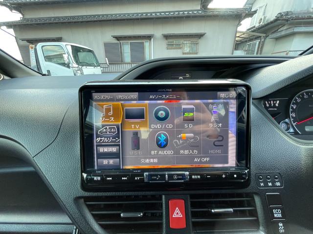 ������̔��X�̒����畾�Ђ̎��q�������������肪�Ƃ�������܂��B���Ђ̎ԗ��ɂ��ǂ蒅�����̂������̂������Ǝv���܂��̂ŁA���⍇�������҂����Ă���܂��B