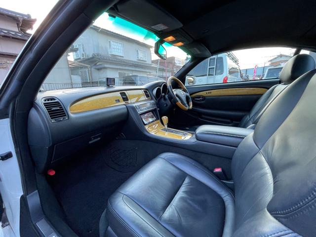 ＳＣ ＳＣ４３０　社外ナビ・フルセグＴＶ・マークレビンソン・電動オープン・黒革シート・ウッドコンビハンドル・ＥＴＣ・パワーシート・社外エアロ（16枚目）