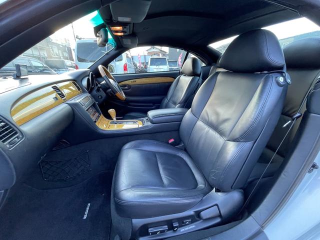 ＳＣ ＳＣ４３０　社外ナビ・フルセグＴＶ・マークレビンソン・電動オープン・黒革シート・ウッドコンビハンドル・ＥＴＣ・パワーシート・社外エアロ（17枚目）