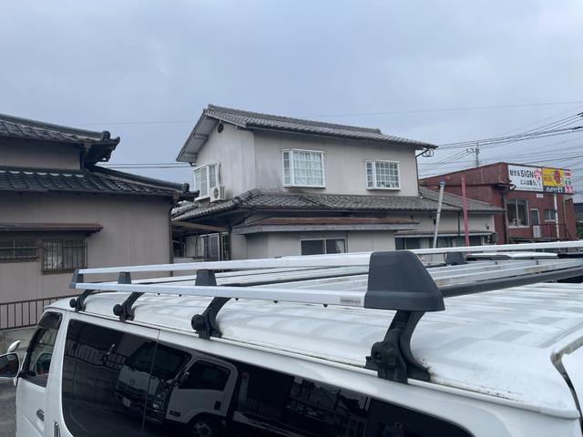 ハイエースバン スーパーＧＬ　ダークプライム　全国一年保証・純正ナビ・ＴＶ・バックカメラ・Ｂｌｕｅｔｏｏｔｈ・スマートキー・プッシュスタート・シートカバー・ＥＴＣ・社外テールライト・エアロ・社外１７インチアルミ・リアラダー・ルーフキャリア（41枚目）