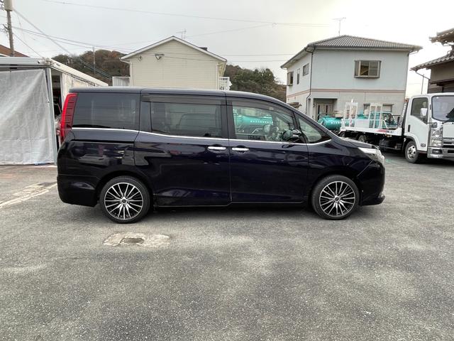 �L���ĕ֗��ȃX���C�h�h�A�t�̃~�j�o�����݌ɂƂ��ă��C���i�b�v���Ă���܂��I�Ƒ��łł�����̂��y�����Ȃ��L�����v�⋛�ނ�A���d���ԂȂǂł��劈�􂷂�~�j�o���I�����x�����X����������