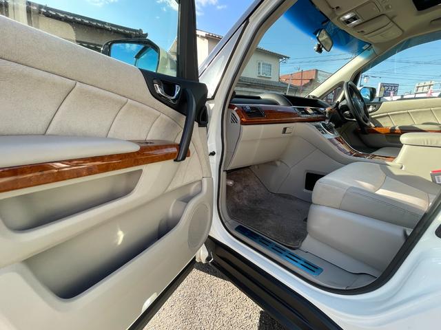 �����̔����劽�}�ł��B�����X��������q�l�ł��ׂ��ȕ����܂ł��`���o����悤���X���g��ł���܂��B�C���^�[�l�b�g�Ɍf�ڂ���Ă��Ȃ��ӏ��ł���]�̕��ʂ̎ʐ^���������܂����炨�C�y�ɂ��\���t��������