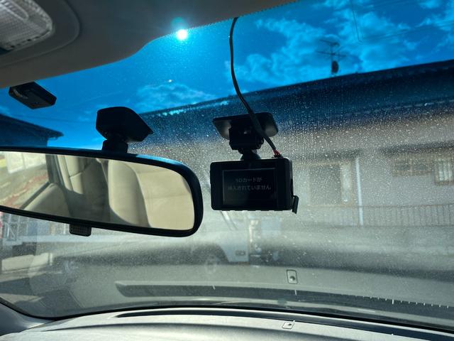 ���Ԃ̏�ԁA�x�����@�A�_�񂩂�[�Ԃ܂ł̗���A�ۏ؂ɂ��āA�i�r�E�o�b�N�J�����E���A���j�^�[�̒ǉ����t�����X�A���s���ȓ_���������܂����炨�C�y�ɂ��₢���킹���������B