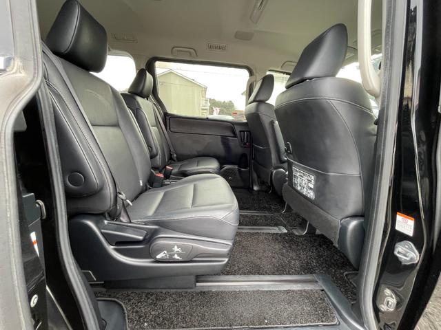 �L���ĕ֗��ȃX���C�h�h�A�t�̃~�j�o�����݌ɂƂ��ă��C���i�b�v���Ă���܂��I�Ƒ��łł�����̂��y�����Ȃ��L�����v�⋛�ނ�A���d���ԂȂǂł��劈�􂷂�~�j�o���I�����x�����X����������