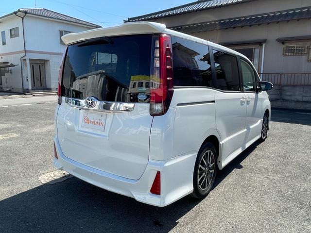 ノア Ｓｉ　全国一年保証・ナビ・バックカメラ・フルセグＴＶ・純正フリップダウンモニター・両側パワースライド・ＬＥＤヘッドライト・スマートキー・ＥＴＣ（6枚目）