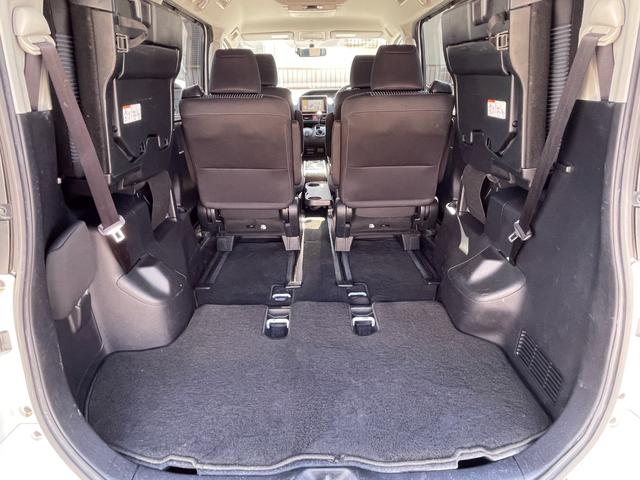 ノア Ｓｉ　全国一年保証・ナビ・バックカメラ・フルセグＴＶ・純正フリップダウンモニター・両側パワースライド・ＬＥＤヘッドライト・スマートキー・ＥＴＣ（25枚目）