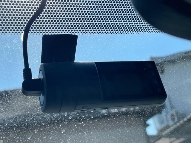 ノア Ｓｉ　全国一年保証・ナビ・バックカメラ・フルセグＴＶ・純正フリップダウンモニター・両側パワースライド・ＬＥＤヘッドライト・スマートキー・ＥＴＣ（32枚目）