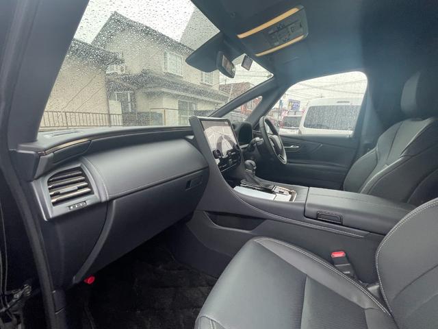 アルファード Z 純正メーカーナビ・フルセグTV・ユニバーサルステップ・JBLサウンド・フリップダウンモニター・トヨタチームメイト・左右独立ムーンルーフ・デジタルインナーミラー・カラーヘッドアップディスプレイ(16枚目)