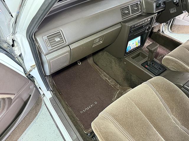 マークIIワゴン LGグランデエディション(10枚目)