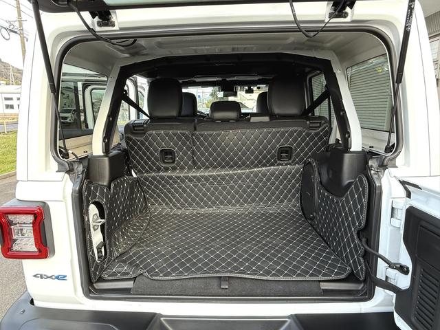 �����Q�b�W�X�y�[�X�ɂ͐V�Ԏ����L���e�B���O���Q�b�W�}�b�g�𑕒����Ă��܂���