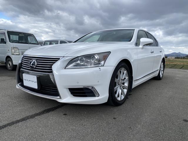 ＬＳ ＬＳ４６０　バージョンＣ　Ｉパッケージ　クリアランスソナー　バックカメラ　ＴＶ　アルミホイール　オートライト　サンルーフ　ＣＶＴ　シートエアコン　スマートキー　電動格納ミラー　電動リアゲート　パワーシート　ＣＤ　ＥＳＣ　エアコン（13枚目）