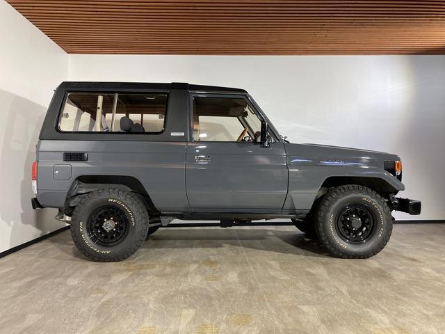 ランドクルーザー70(トヨタ)ZX 4WD AT エアコン ランドクルーザー70(トヨタ)ZX 4WD AT エアコン