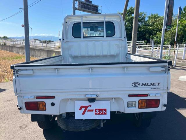 ご覧いただきありがとうございます♪気になったお車がありましたらお気軽にお電話をください♪