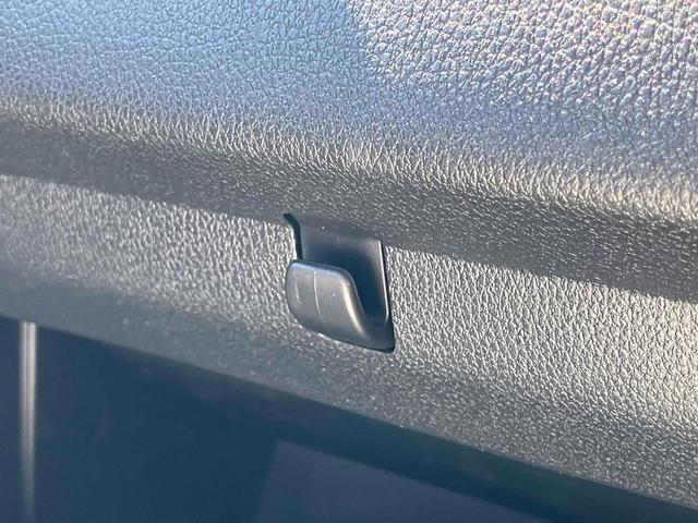 当店のお車をご覧いただきましてありがとうございます。お車についてのご質問やお見積りのご依頼、ご購入にあたってのご相談などお気軽にお問い合わせ下さい!