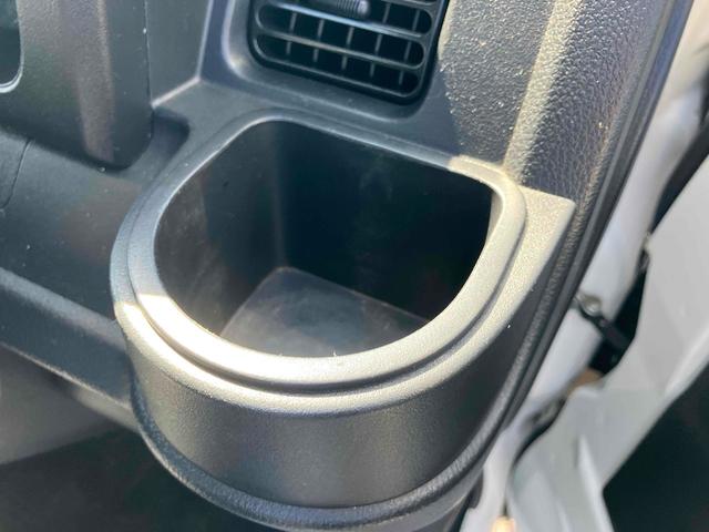 ご覧いただきありがとうございます♪気になったお車がありましたらお気軽にお電話をください♪