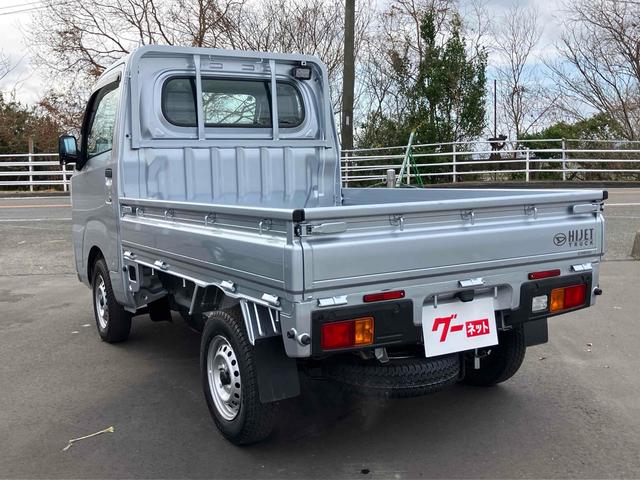 ハイゼットトラック スタンダード　４ＷＤ　ＭＴ　衝突被害軽減システム　クリアランスソナー　アイドリングストップ　オートライト　ＡＢＳ　ＥＳＣ　エアコン　パワーステアリング　運転席エアバッグ（9枚目）