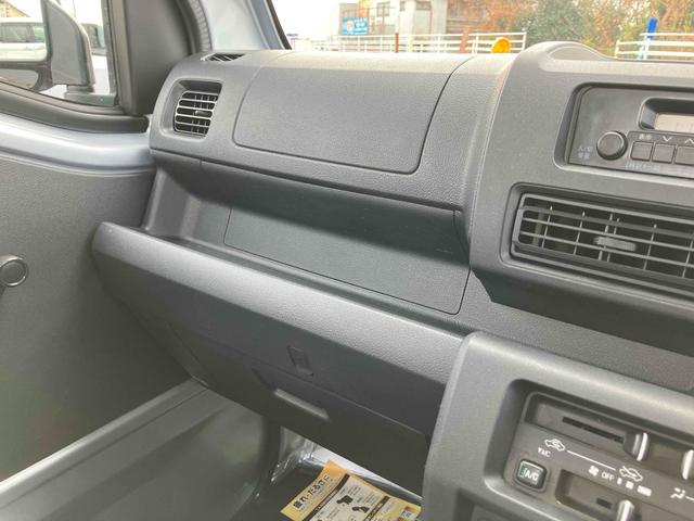ハイゼットトラック スタンダード　４ＷＤ　ＭＴ　衝突被害軽減システム　クリアランスソナー　アイドリングストップ　オートライト　ＡＢＳ　ＥＳＣ　エアコン　パワーステアリング　運転席エアバッグ（28枚目）