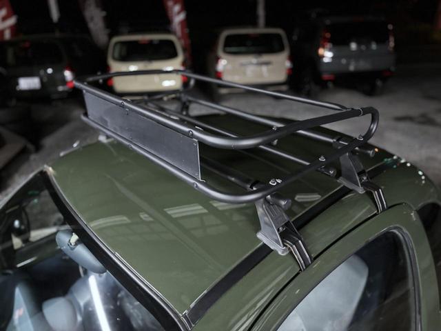ツイン ガソリンＢ　★修複歴無★走行４．２万キロ台★Ｘ－ＴＲＥＭＥ－Ｊ　１２ＡＷ　ＴＯＹＯオープンカントリー　内外装アーミーグリーンＮＥＷペイント　ルーフキャリア（7枚目）