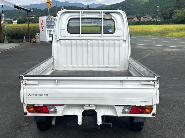 ミニキャブトラック Vタイプ 4WD(スイッチ切り替え)タイミングベルト交換済み 予備車検済み エアコン パワステ 荷台灯 荷台マット付き(3枚目)