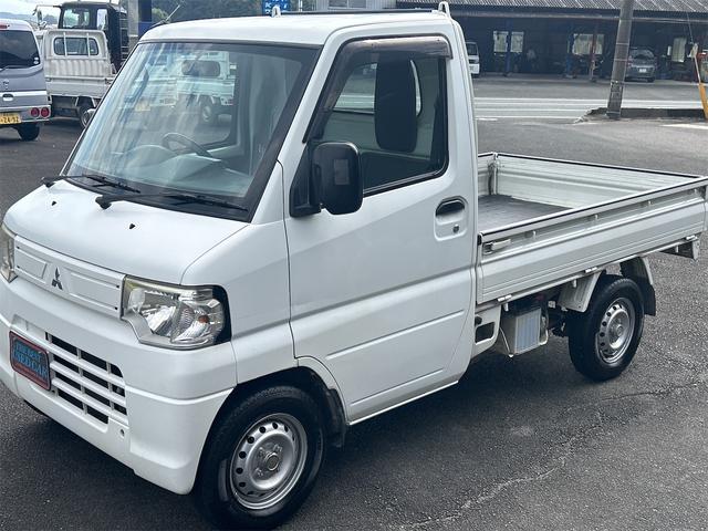 ミニキャブトラック Vタイプ 4WD(スイッチ切り替え)タイミングベルト交換済み 予備車検済み エアコン パワステ 荷台灯 荷台マット付き(7枚目)