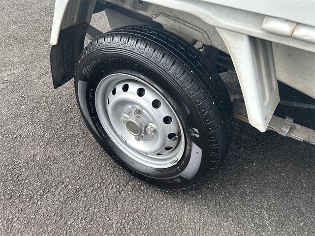 ミニキャブトラック Vタイプ 4WD(スイッチ切り替え)タイミングベルト交換済み 予備車検済み エアコン パワステ 荷台灯 荷台マット付き(21枚目)
