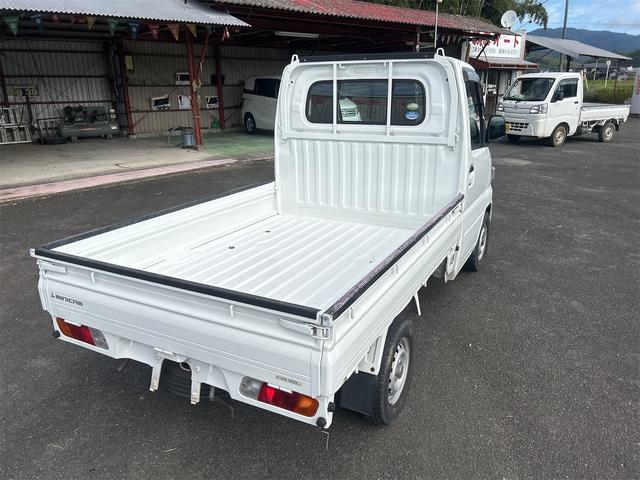 ミニキャブトラック 　２ＷＤ　エアコン　パワステ　シートカバー付き（8枚目）