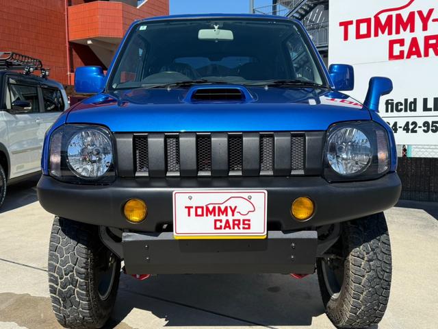 ジムニー ＸＧ　新品ＴＯＹＯオープンカントリーＲＴ／新品シートカバー／リフトアップＫＩＴ／社外アルミ／ＥＴＣ／社外前後ショートバンパー／車検令和９年７月３１日まで／４ＷＤターボ／ナビ／フルセグ／ＢＴ対応／ＬＥＤライト（4枚目）