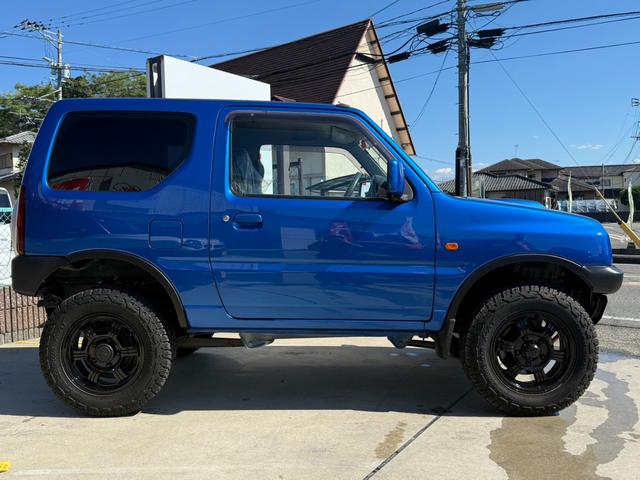 ジムニー ＸＧ　新品ＴＯＹＯオープンカントリーＲＴ／新品シートカバー／リフトアップＫＩＴ／社外アルミ／ＥＴＣ／社外前後ショートバンパー／車検令和９年７月３１日まで／４ＷＤターボ／ナビ／フルセグ／ＢＴ対応／ＬＥＤライト（6枚目）