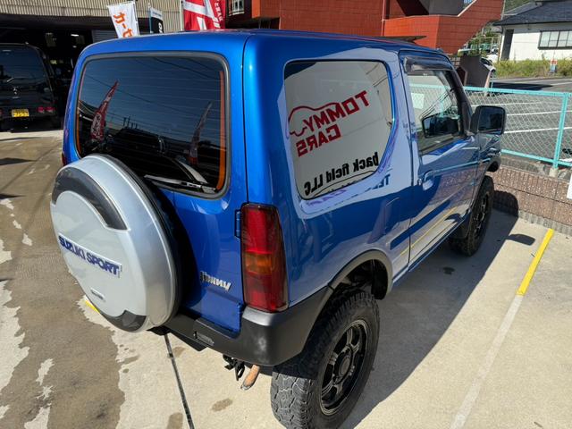 ジムニー ＸＧ　新品ＴＯＹＯオープンカントリーＲＴ／新品シートカバー／リフトアップＫＩＴ／社外アルミ／ＥＴＣ／社外前後ショートバンパー／車検令和９年７月３１日まで／４ＷＤターボ／ナビ／フルセグ／ＢＴ対応／ＬＥＤライト（9枚目）