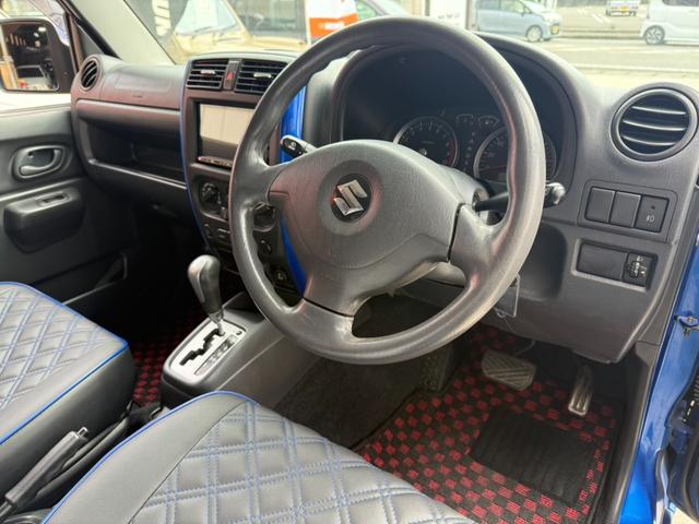 ジムニー ＸＧ　新品ＴＯＹＯオープンカントリーＲＴ／新品シートカバー／リフトアップＫＩＴ／社外アルミ／ＥＴＣ／社外前後ショートバンパー／車検令和９年７月３１日まで／４ＷＤターボ／ナビ／フルセグ／ＢＴ対応／ＬＥＤライト（16枚目）