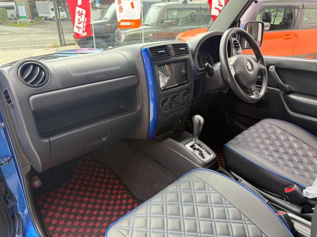 ジムニー ＸＧ　新品ＴＯＹＯオープンカントリーＲＴ／新品シートカバー／リフトアップＫＩＴ／社外アルミ／ＥＴＣ／社外前後ショートバンパー／車検令和９年７月３１日まで／４ＷＤターボ／ナビ／フルセグ／ＢＴ対応／ＬＥＤライト（17枚目）