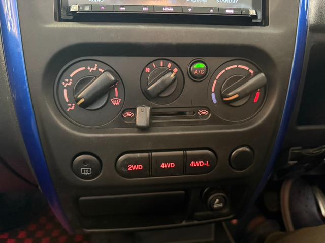 ジムニー ＸＧ　新品ＴＯＹＯオープンカントリーＲＴ／新品シートカバー／リフトアップＫＩＴ／社外アルミ／ＥＴＣ／社外前後ショートバンパー／車検令和９年７月３１日まで／４ＷＤターボ／ナビ／フルセグ／ＢＴ対応／ＬＥＤライト（26枚目）